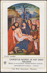 851148 Afbeelding van het kerkelijk goedgekeurde kleurenprentje 'Christus wordt in het graf gelegd - Miniat. in een ...